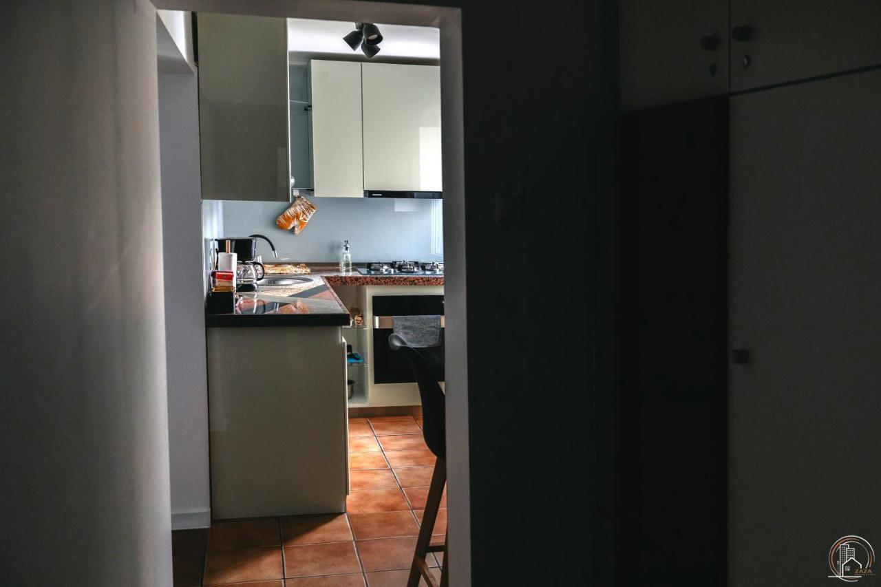 Zaza Apartament - Central Area, With Balcony Targu Jiu Ngoại thất bức ảnh